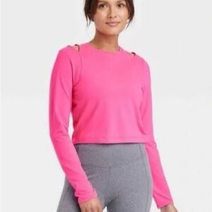 All in Motion cut out shoulder top